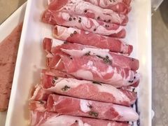 沙葱卷羊肉-虾大侠·盱眙龙虾老北京铜锅涮羊肉(金楠天街店)