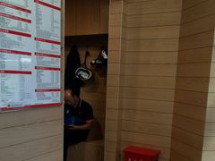 -麦当劳(乳山路店)