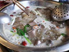 清汤锅底-周老三跷脚牛肉·全牛火锅(非遗传承店)