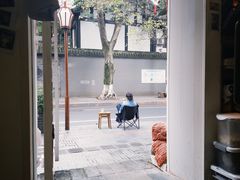 -Moses写字咖啡