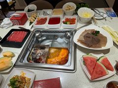 -海底捞火锅(吾悦国际广场店)