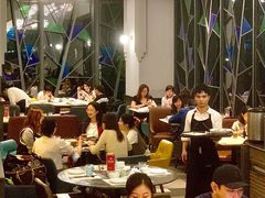 -港丽餐厅(高德置地店)
