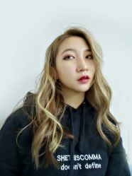 -TWOFACE 双面理发馆