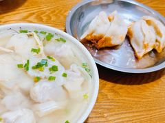 -黄阿姨锅贴大王(万航渡路店)