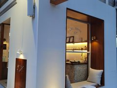 -Line 咖啡(石厦花园店)