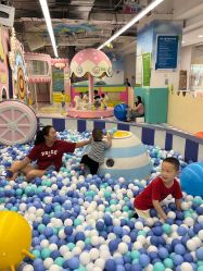 -孩子王童乐园(淮安万达店)