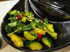 凉拌黄瓜-八乔煎肉馆·丹东特色煎锅(梅林店)