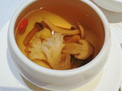 -悦融琥珀·京鲁菜·海味珍品(西单店)