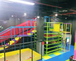 -蹦贝运动中心·蹦床·攀岩·闯关(龙岗店)