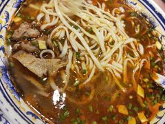 -陕味食族油泼面·小炒盖码面(双榆树店)