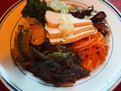 -羽深肉铺 Steak & Wine
