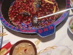 -何师傅美蛙鱼头(汉街店)