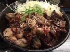 -難波肉劇場