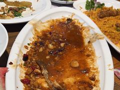 -黄泥岗·地道湖北菜(奥特莱斯店)