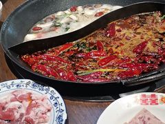 -萍姐火锅·公路夜市(武汉首店)