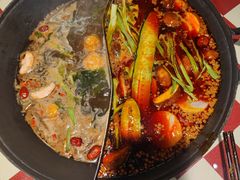 -赵美丽重庆火锅(西安直营总店)