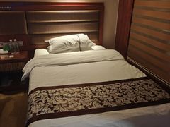 -乌苏沂疆大酒店
