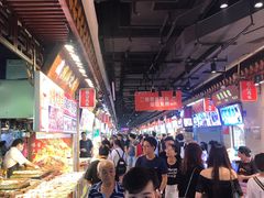 -东门町美食街