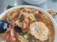 -易记皮肚面(明瓦廊店)