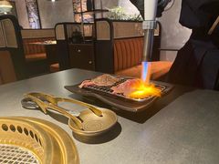 -铭牛烧肉·和牛海鲜自助(高新月牙湖店)