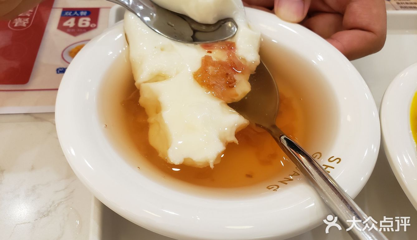 早期长沙的甜品店都是这种，后面找不到几家了