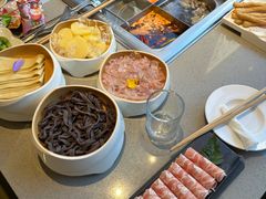 -海底捞火锅智慧餐厅(中骏世界城店)
