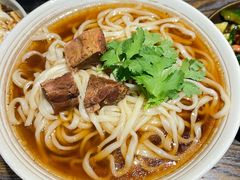 -鼎牛牛炖锅·烤串(温泉路店)