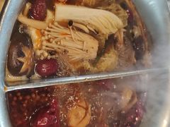 -湊湊火锅·茶憩(新中关购物中心店)