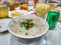 -香港新发烧腊茶餐厅(水围店)