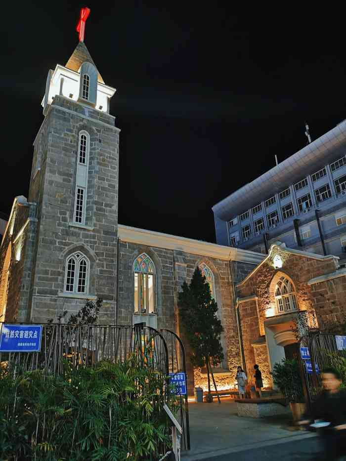 基督教花巷堂-"99酒店在附近,刚好可以逛一下三坊七巷.