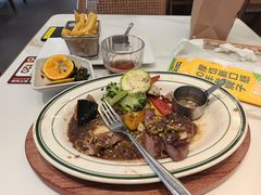 -豪客来牛排(中华城店)