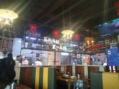 大堂-三个渔夫·蒸汽海鲜(五大道店)