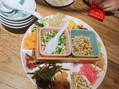 -怪噜范·老贵阳街头名小吃(鸿通城店)