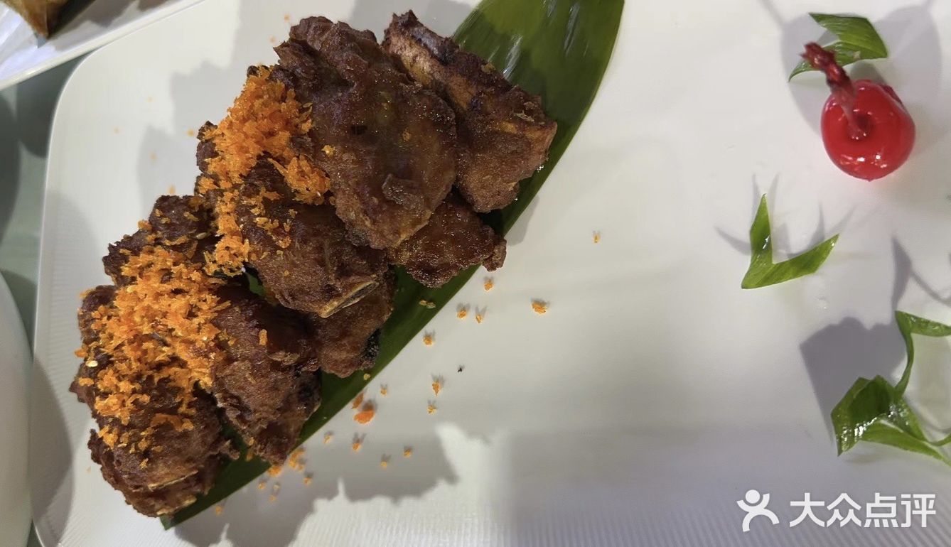 我非常推荐这家位于上海市的陈记海鲜酒家(九江路店)