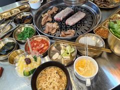 -韩味南山塔·烤肉自助(中骏世界城店)