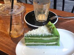 抹茶柚子奶油蛋糕-black rainbow coffee