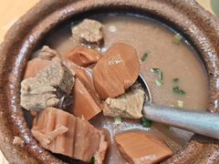 洪湖藕汤-青云巷·地道湖北菜·武昌鱼(黄鹤楼店)