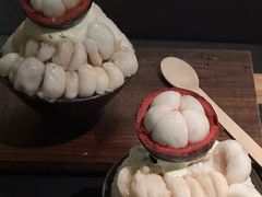 -三出山火锅(南京万象天地店)