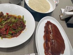 -凤凰园烤鸭店·唐山菜·传承花椒肉(老唐丰路店)
