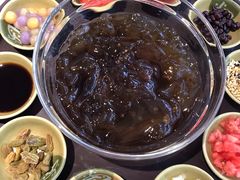 奶茶冰粉-串一火锅(赛格国际购物中心店)