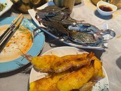 -雍容荟帝王蟹活龙虾展台自助(IFS黑金店)