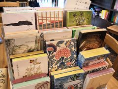 -晓风书屋(浙大紫金港店)