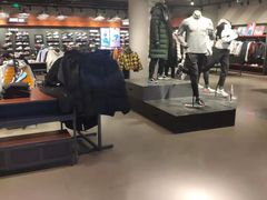 -北京利生体育商厦