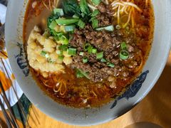 -丁丁猫重庆小面(徐州路店)