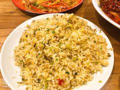 黯然销魂饭-先启半步颠小酒馆(回龙观店)