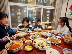 -蓝田九大碗民俗食府(蓝田店)
