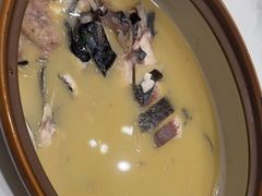 -沪华海鲜大酒楼(南汇店)