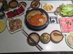 -贵府酸汤牛肉火锅·贵州老字号(飞山街店)
