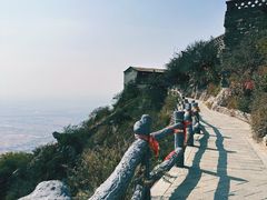 -鸡鸣山旅游风景区