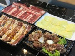 -燚青春泥炉烤肉(东泰店)